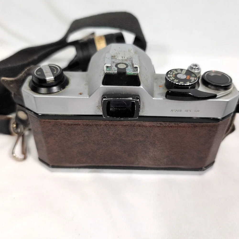 K1000 PENTAX Special SE Edition 35mm Manual Focus Camera w multiple lens